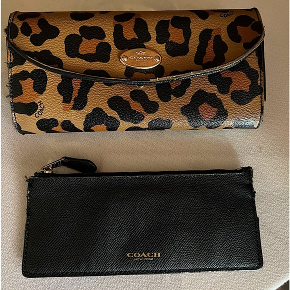 Coach Handbags - COACH WALLET and change pouch
